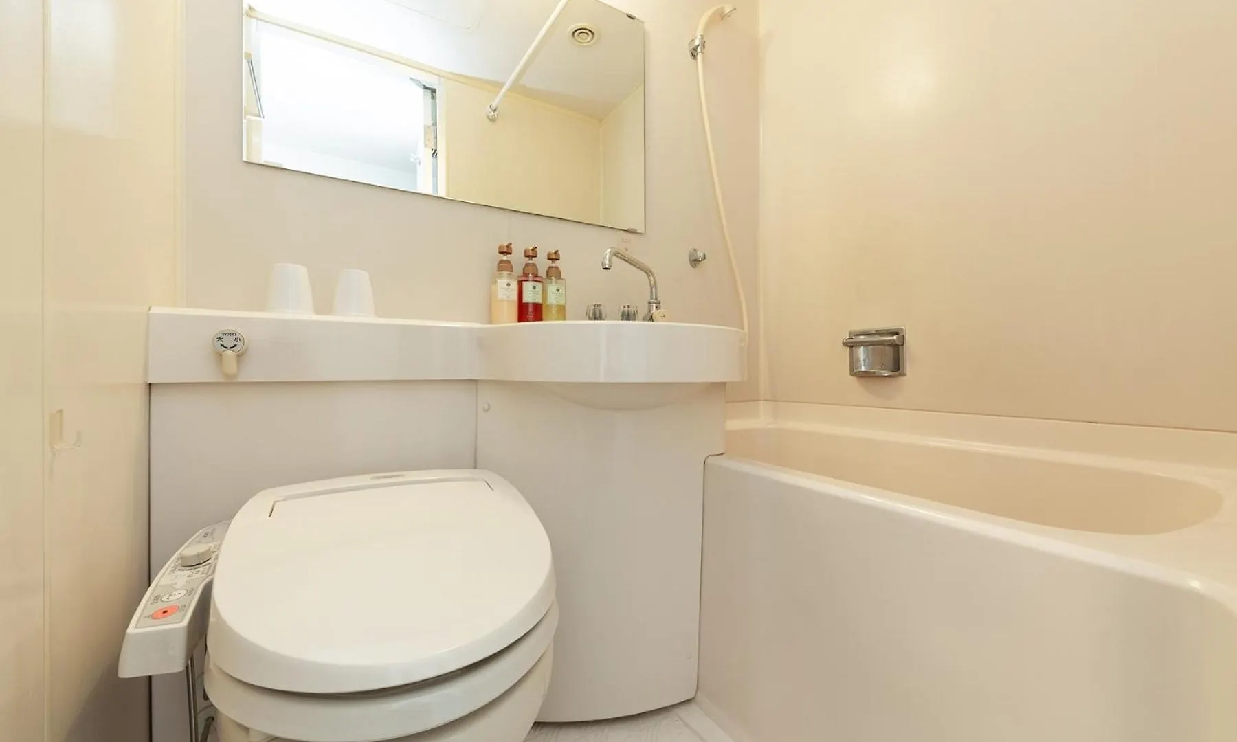 Plaza Hotel Tenjin - Vacation Stay 40080V Fukuoka